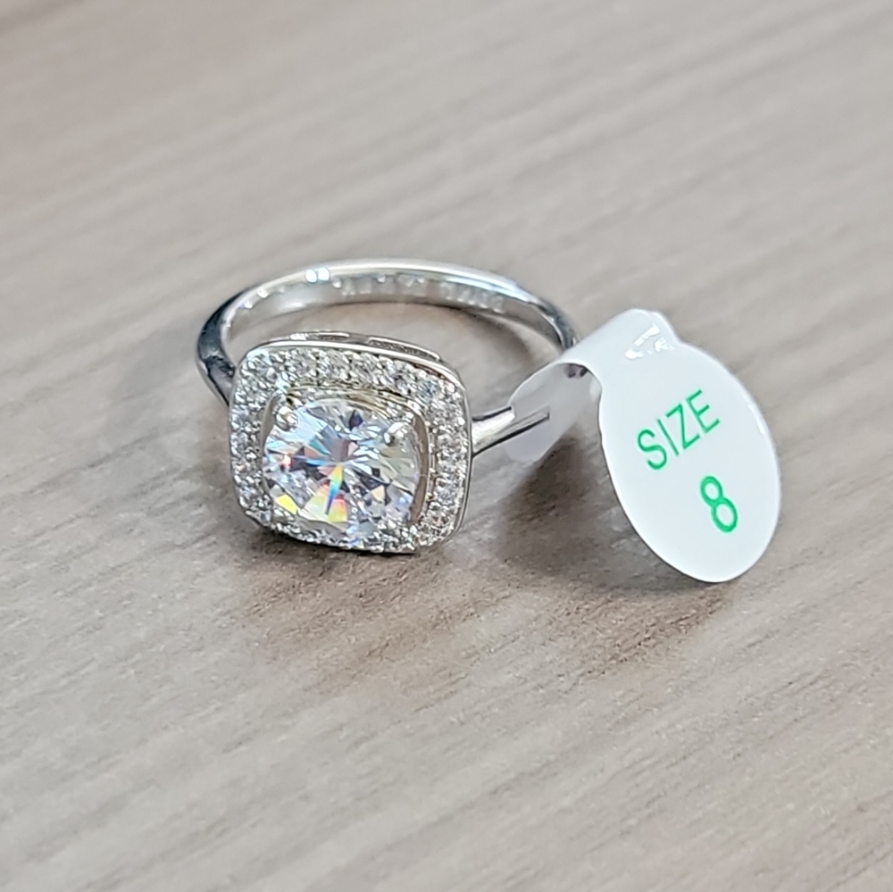 "Can't Take My Eyes Off You" size 8 gorgeous Cubic Zirconia ring